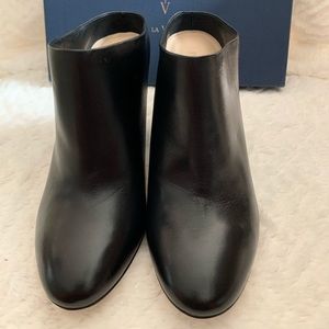 NIB black leather Pour la Victoire high clog. SZ 8